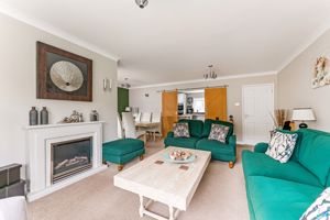 Lounge- click for photo gallery